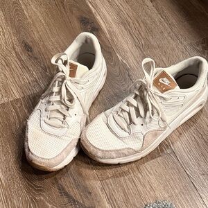 Nike Air Beige and white Sneakers